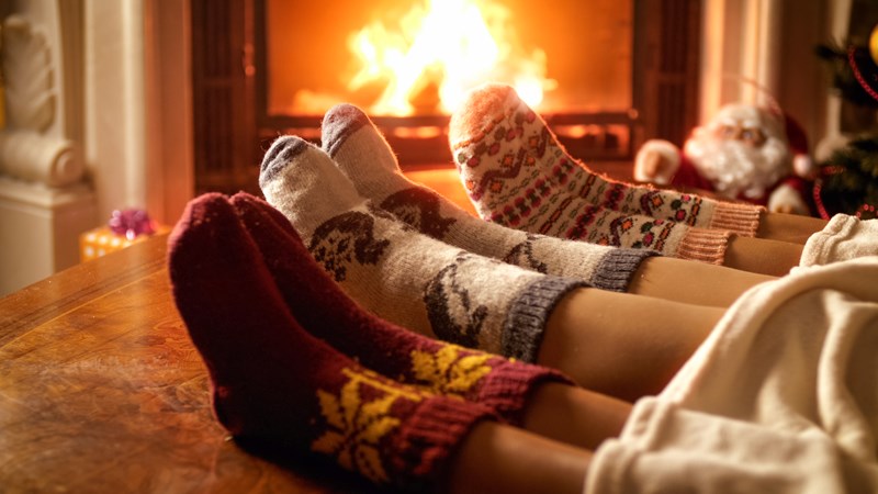 Find Little Moments That Matter: Family Christmas Activities To Do At Home